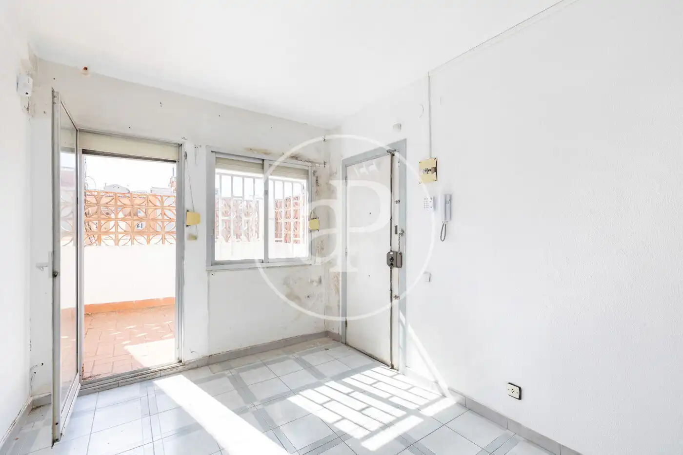 Außenansicht von Wohnung zum Verkauf in Barcelona mit Heizung und Terrasse