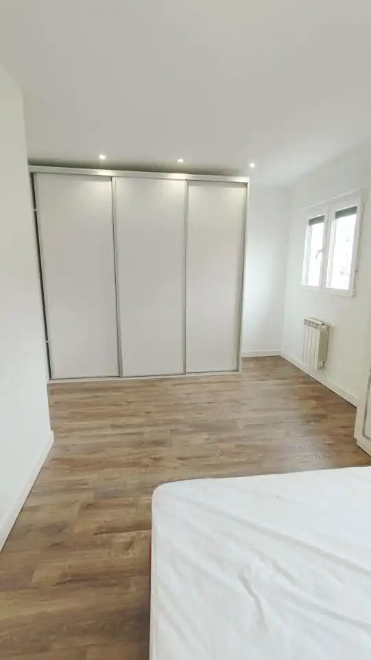 Habitación de Piso en venta en Mieres (Asturias) con Calefacción, Parquet y Trastero