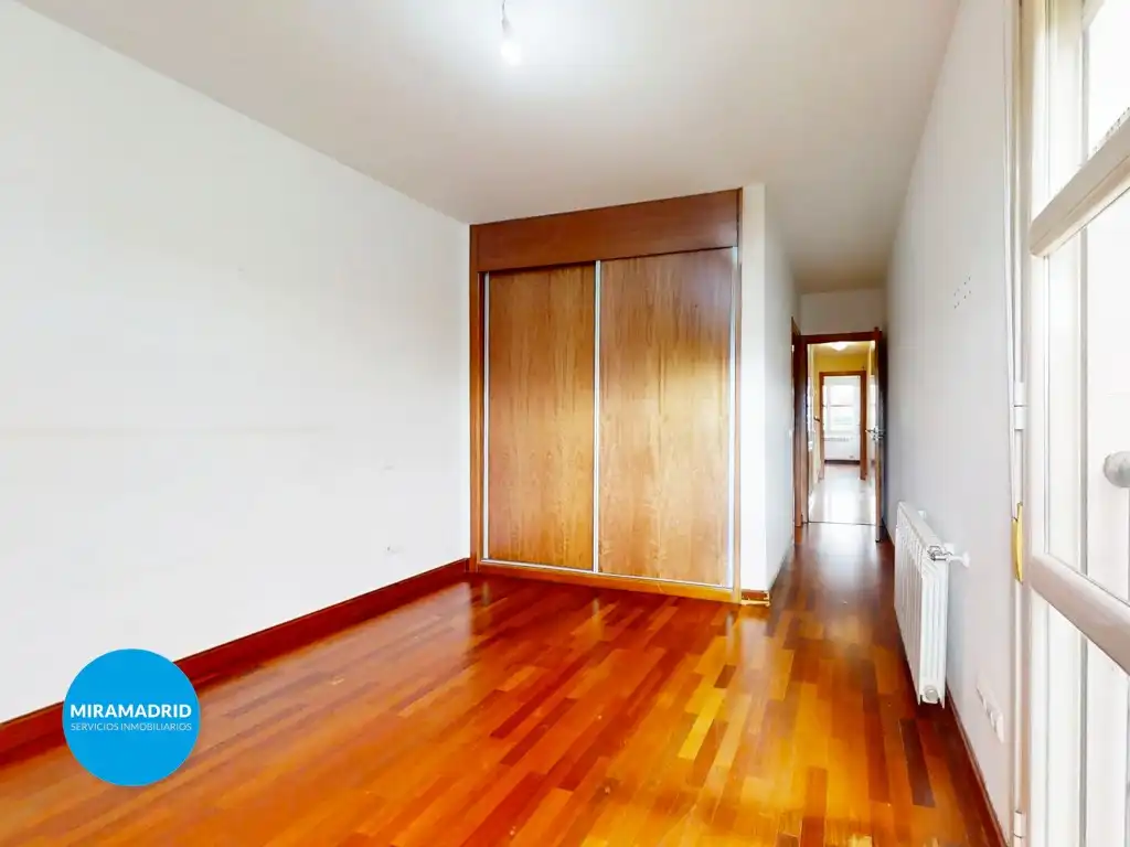 Habitación de Casa o chalet en venta en Paracuellos de Jarama con Piscina