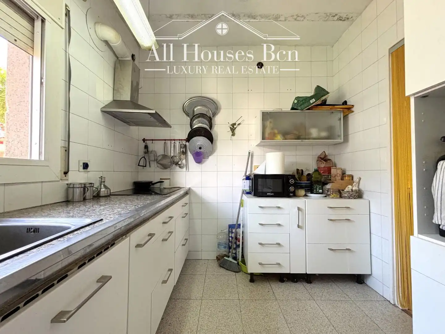 Cocina de Terreno en venta en Sant Just Desvern