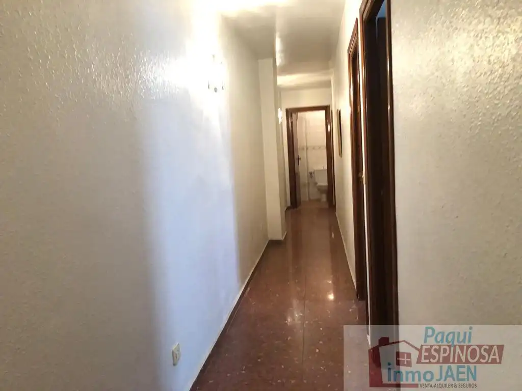 Piso con terraza en venta en Martos, imagen 10