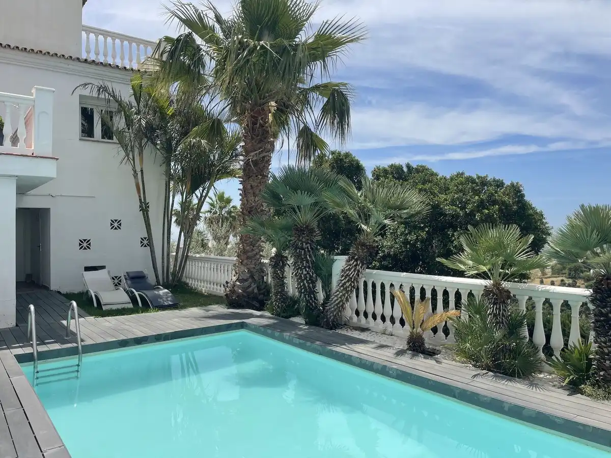 Piscina de Casa adosada en venda en Mijas amb Jardí privat, Terrassa i Piscina