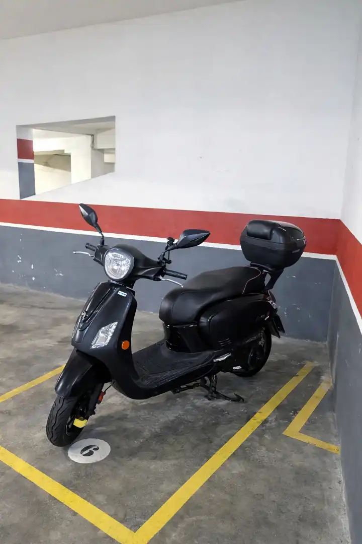 Exterior view of Garage for rent in Barcelona