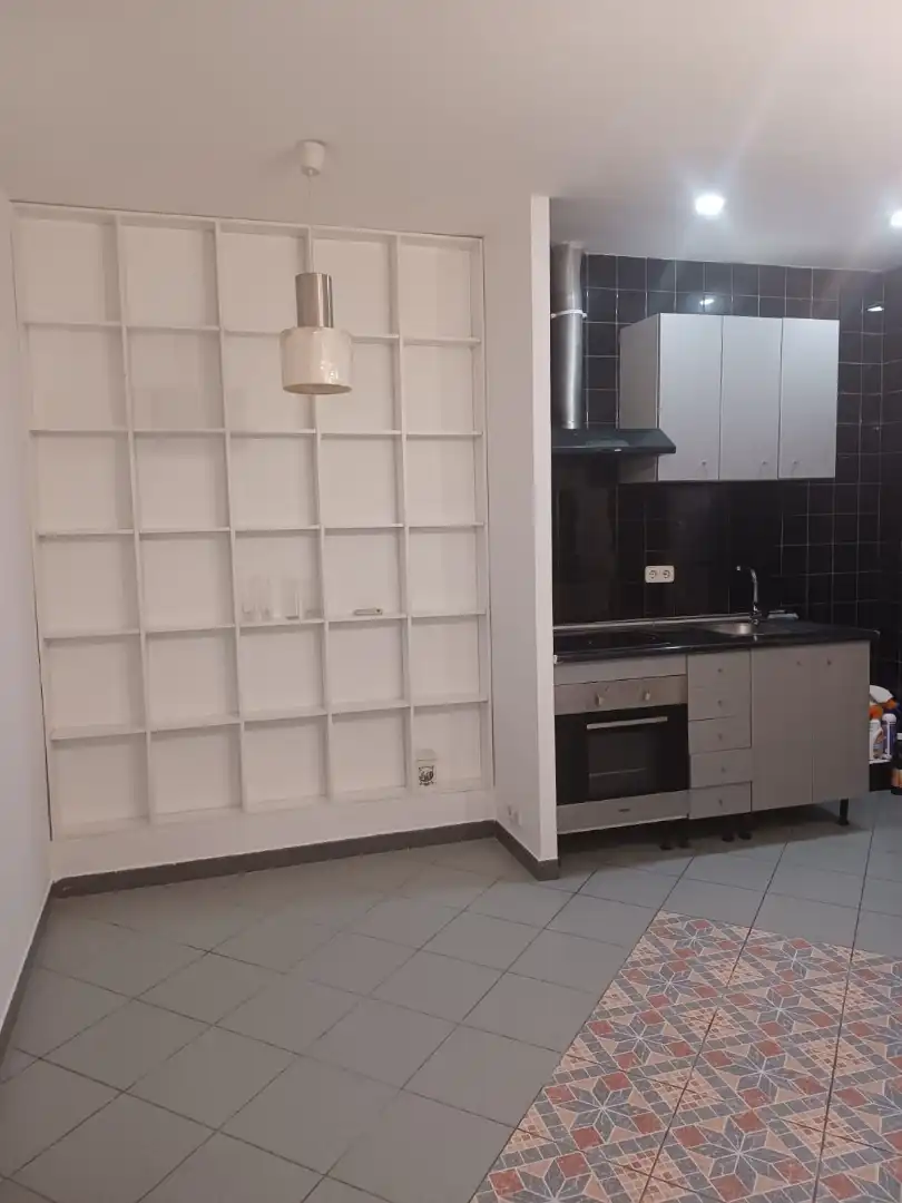 Cocina de Piso en venta en Barcelona con Trastero, Horno y Balcón