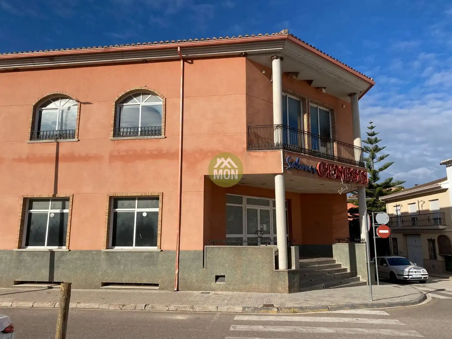 Edifici en venda a Castelló de Rugat