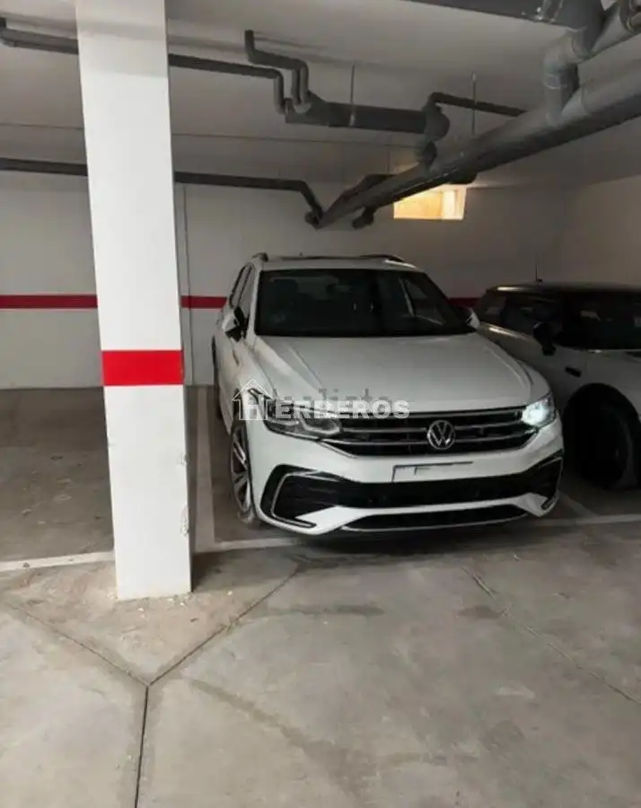Parking de Dúplex en venta en Sojuela con Calefacción, Terraza y Trastero