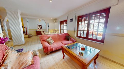 Foto 5 de Casa adosada en venta en Calle Pedro Valdivia, Plaza Castelar - Mercado Central, Elda