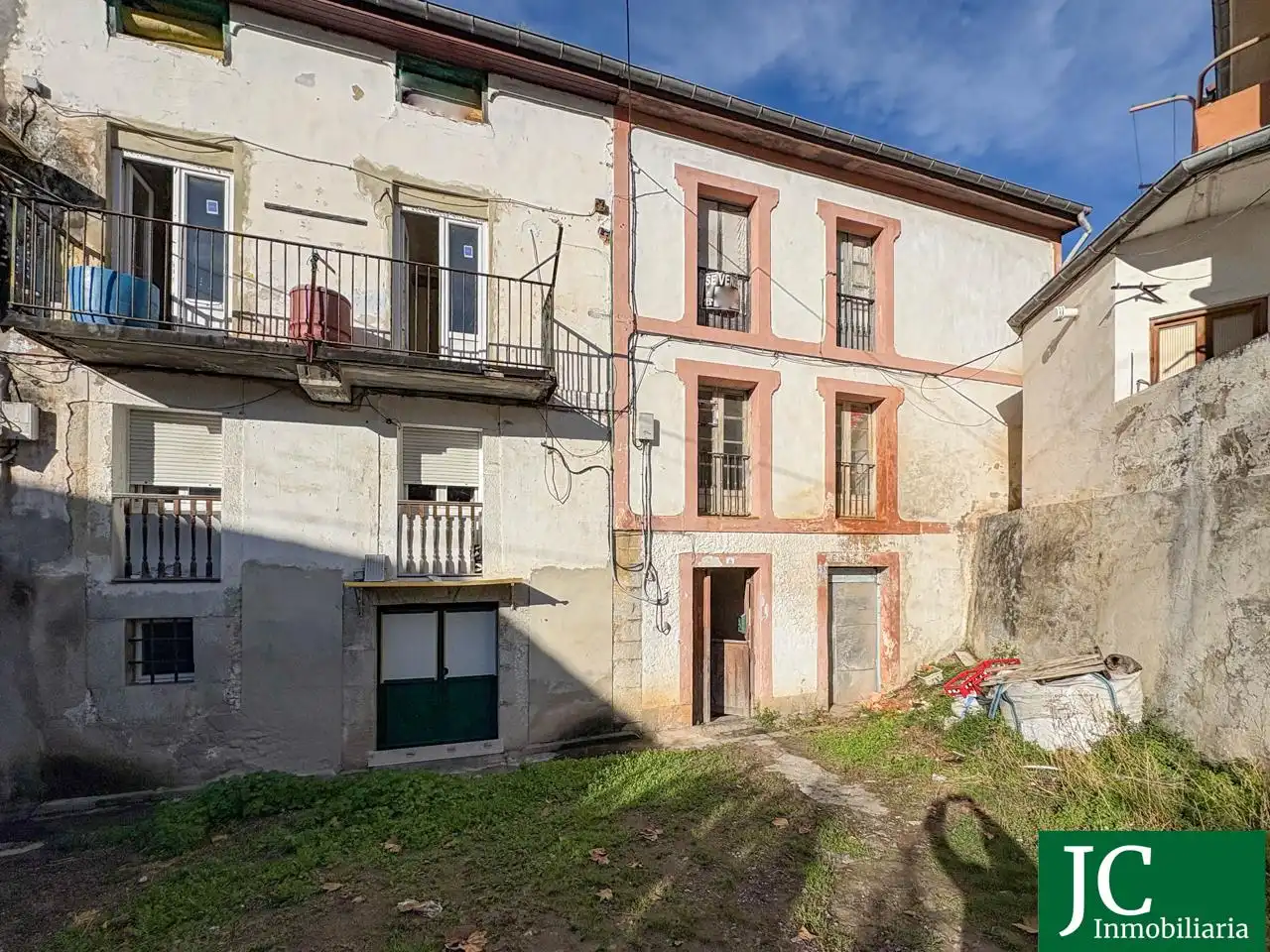 Vista exterior de Ático en venta en Santoña