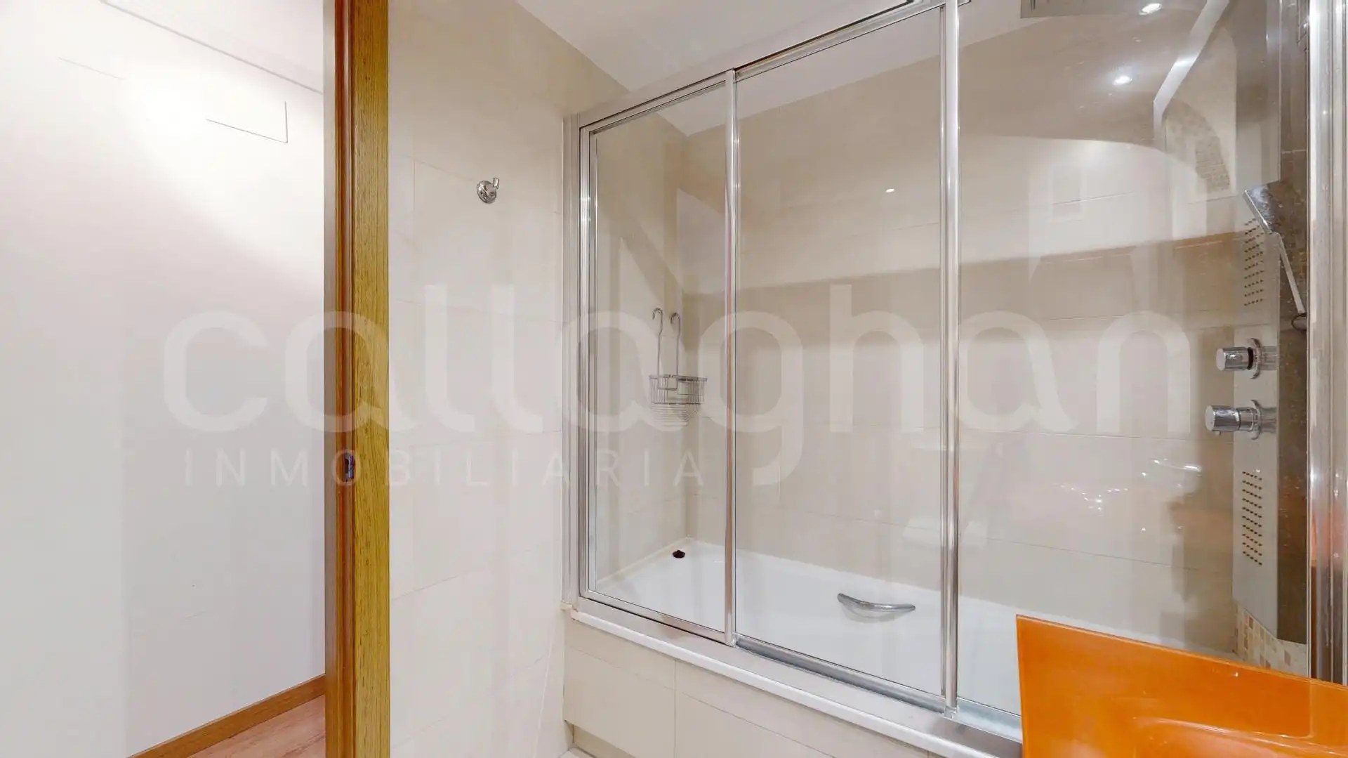 Baño de Ático en venta en Alboraya con Aire acondicionado, Jardín privado y Terraza