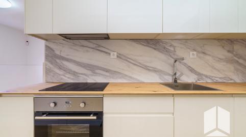 Foto 3 de Dúplex en venta en Carrer Dels Faigs, Can Roca, Barcelona