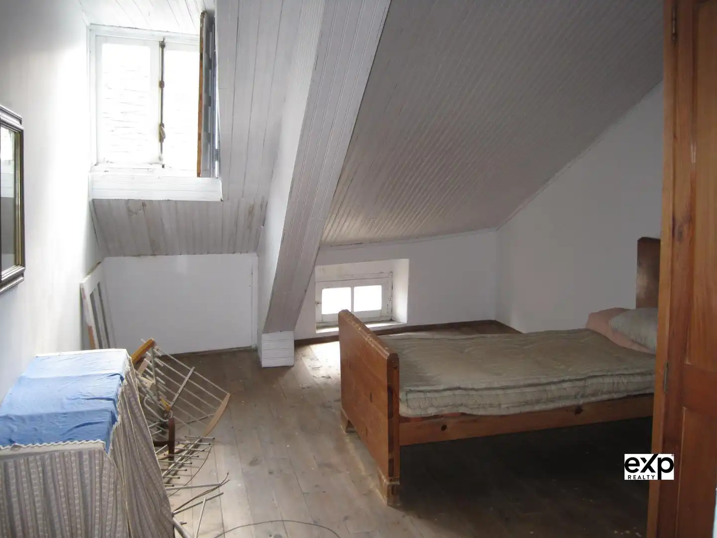 Bedroom of Houses for sale in O Valadouro    with Parquet flooring