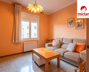 Living room of Flat to rent in Sant Just Desvern  with Heating, Furnished and Oven