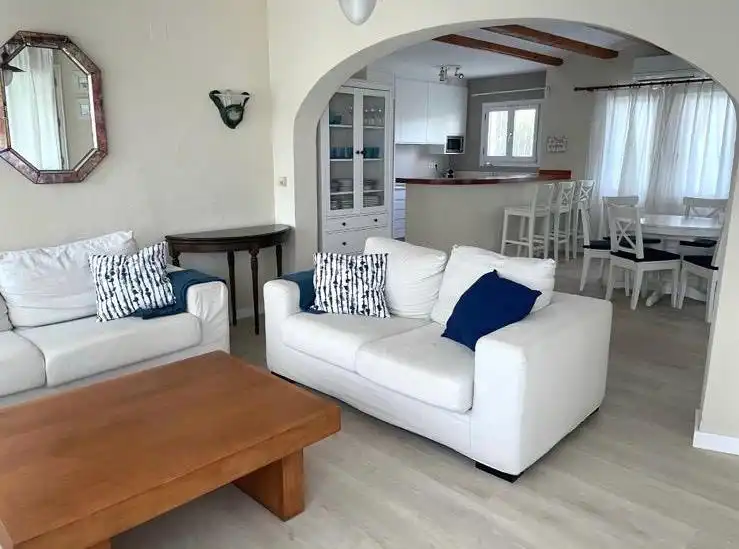 Sala de estar de Casa o chalet de alquiler en Oliva con Aire acondicionado, Calefacción y Jardín privado