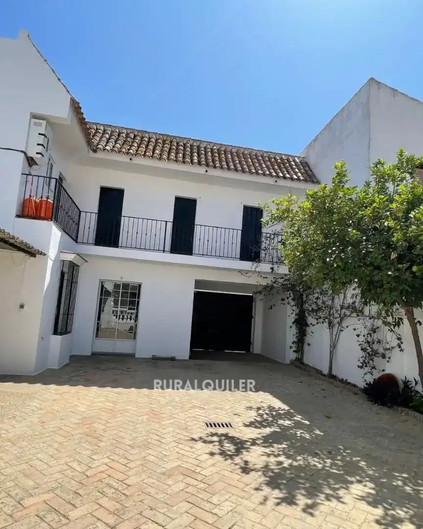 Vista exterior de Casa adosada en venta en Almonte con Aire acondicionado y Balcón