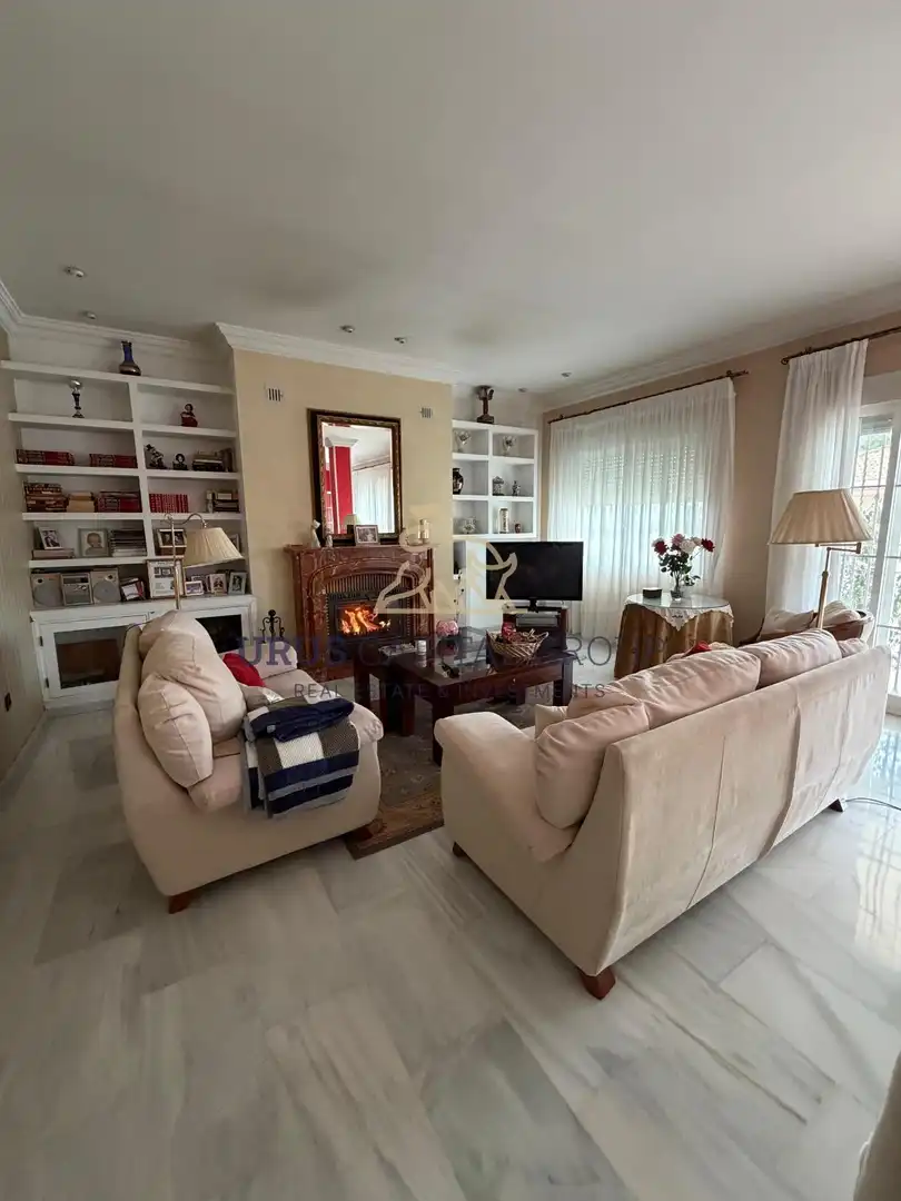 Casa con piscina en venta en Periurbano Oeste - Sierra, imagen 4