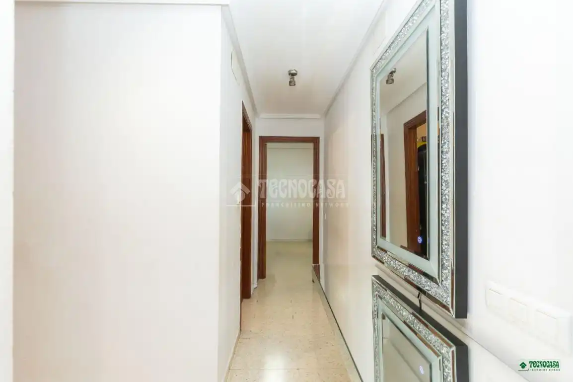 Piso en venta en Almería con Aire acondicionado