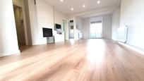 Living room of Flat for sale in Sabadell  with Air Conditioner, Heating and Storage room