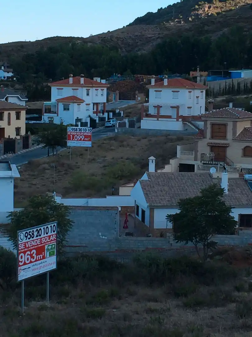 Vista exterior de Residencial en venta en Alfacar