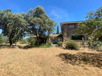 Außenansicht von Residential zum verkauf in Colmenar del Arroyo