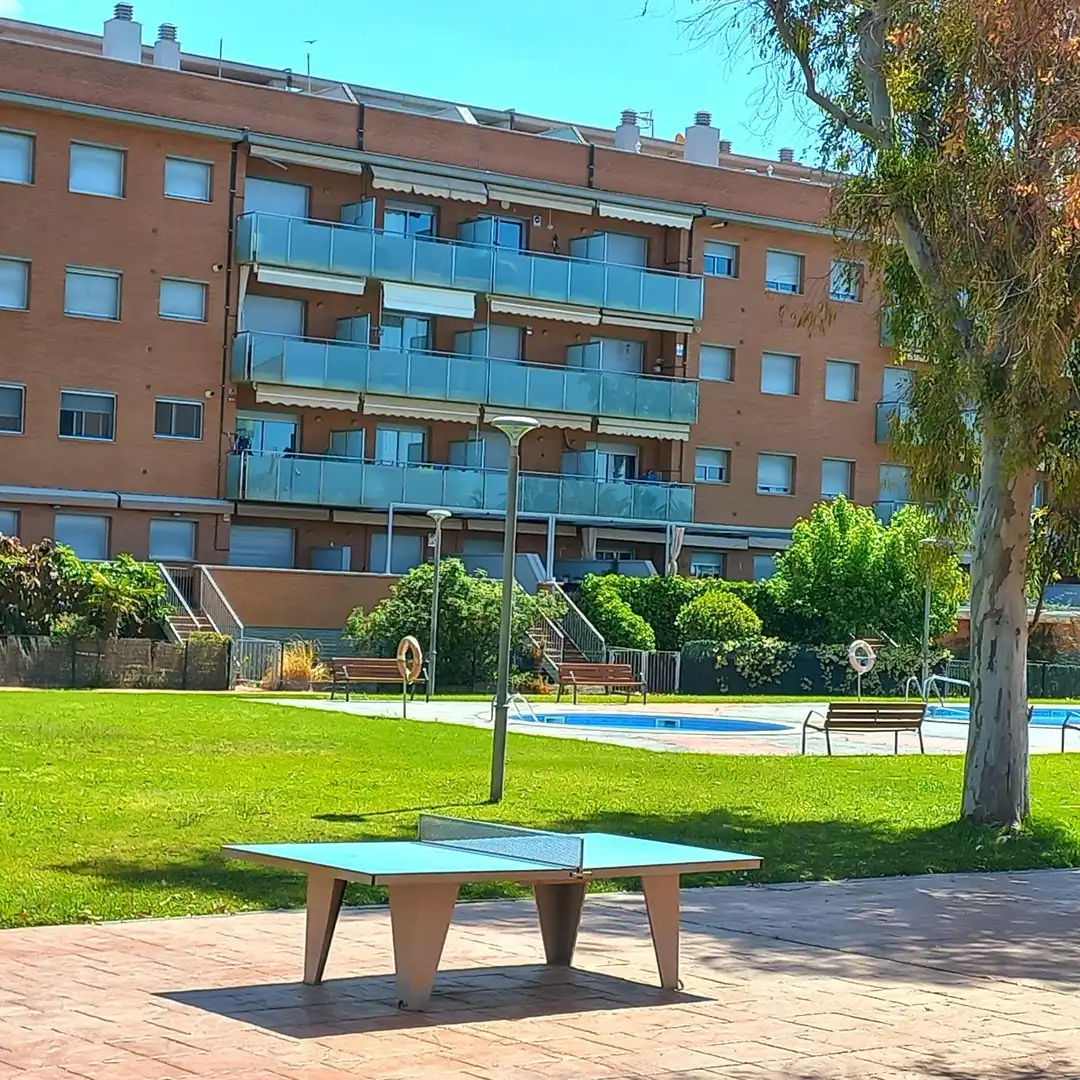 Piscina de Planta baja en venta en Cubelles con Piscina comunitaria