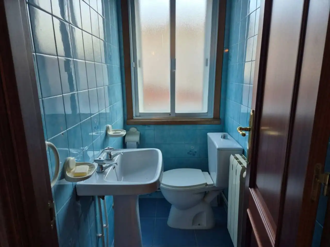 Baño de Local de alquiler en Sobrado (A Coruña)