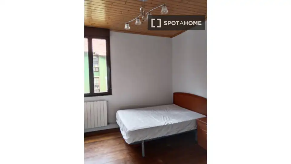 Habitación en Iralabarri