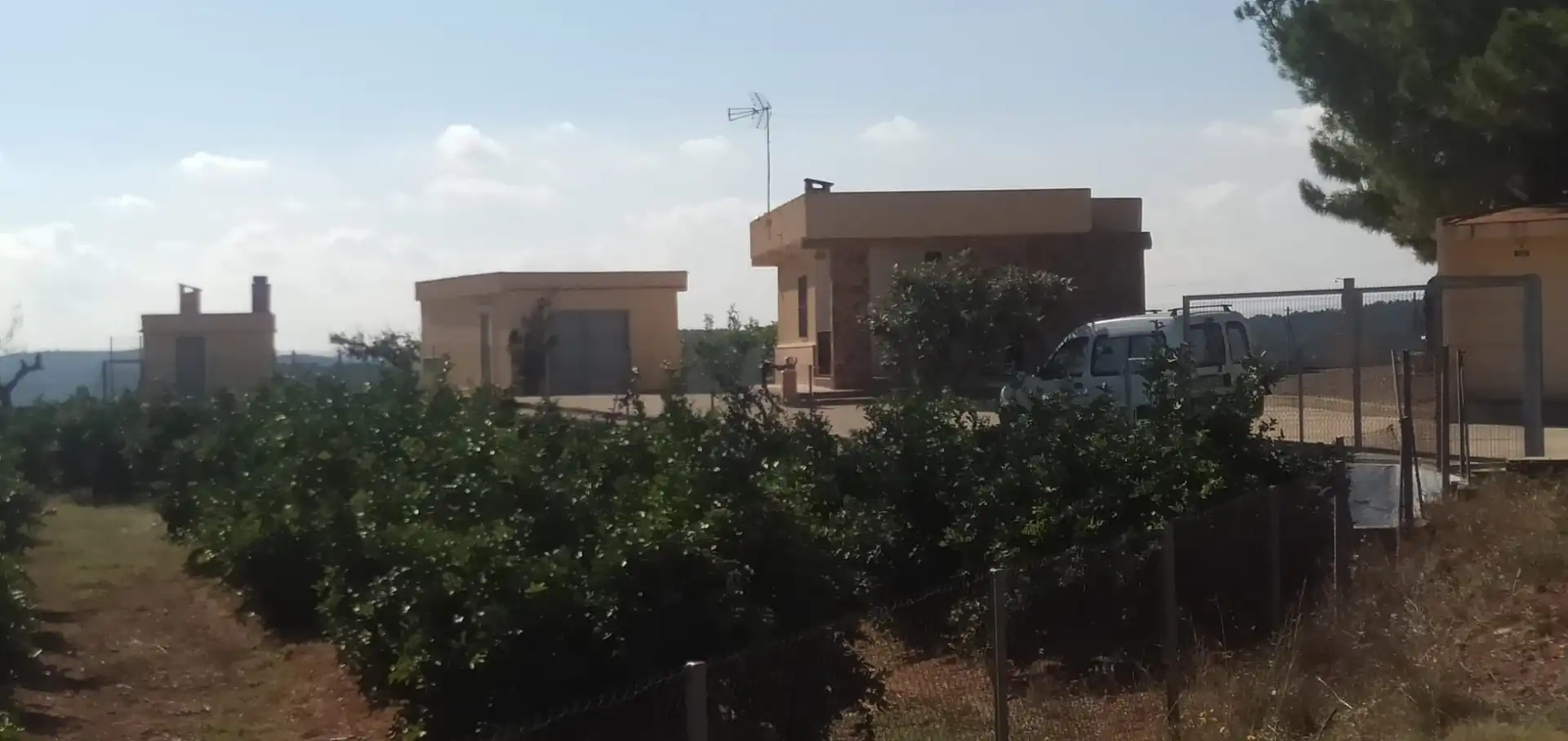 Finca rústica en venta en Pedralba con Jardín privado, Terraza y Trastero