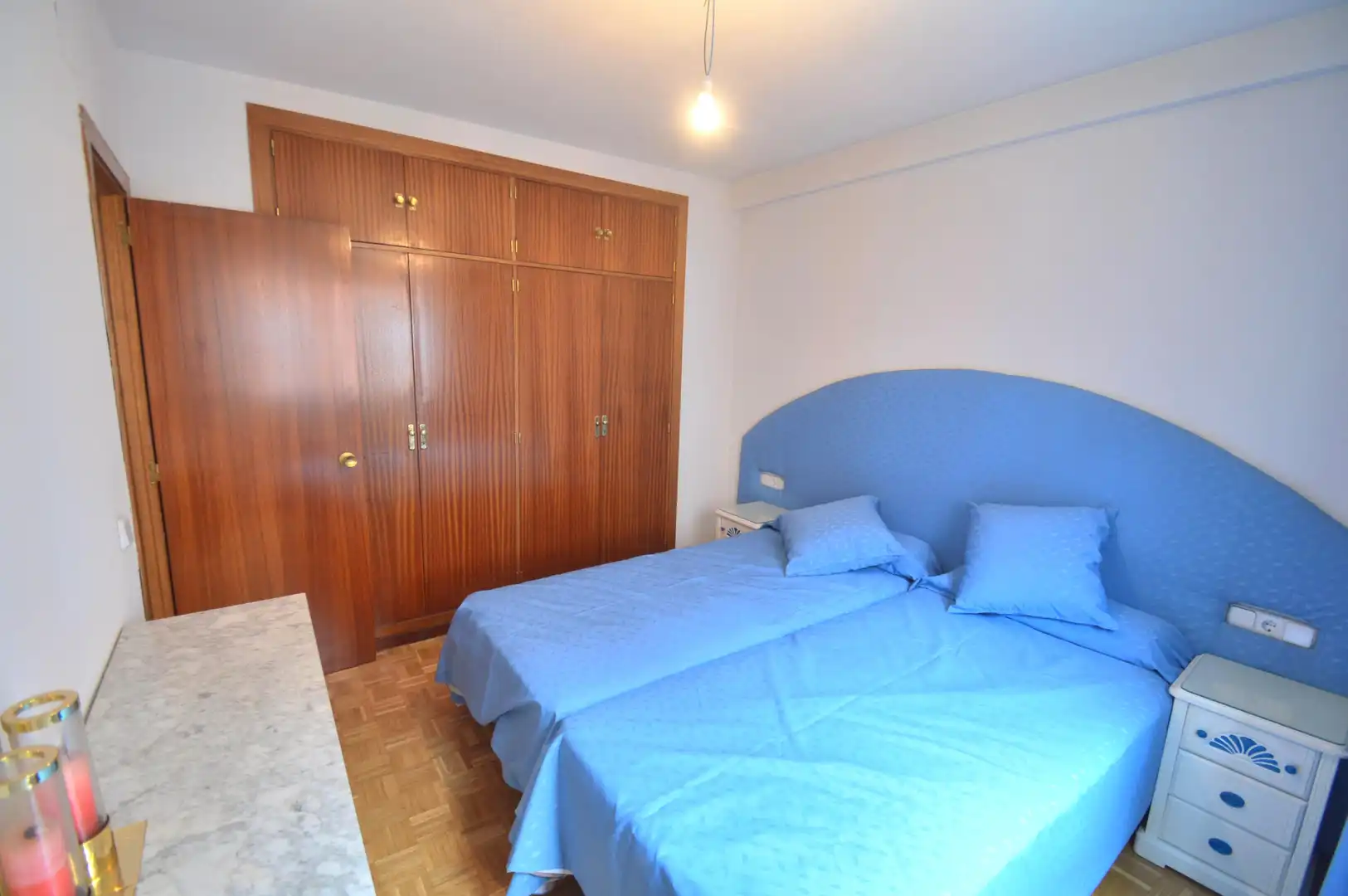 Bedroom of Flat for sale in Madrid  with Air Conditioner, Heating and Parquet flooring
