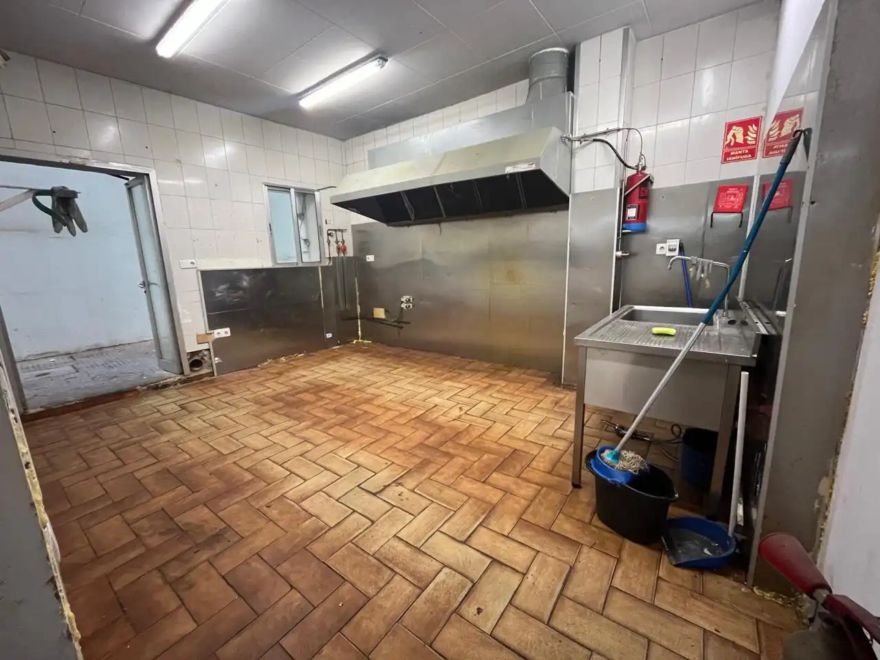 Cuina de Local de lloguer en Tarragona