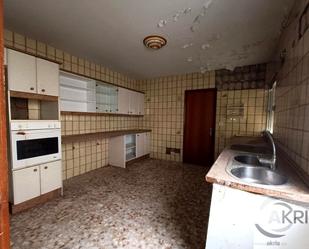 Cuina de Casa adosada en venda en Escalonilla