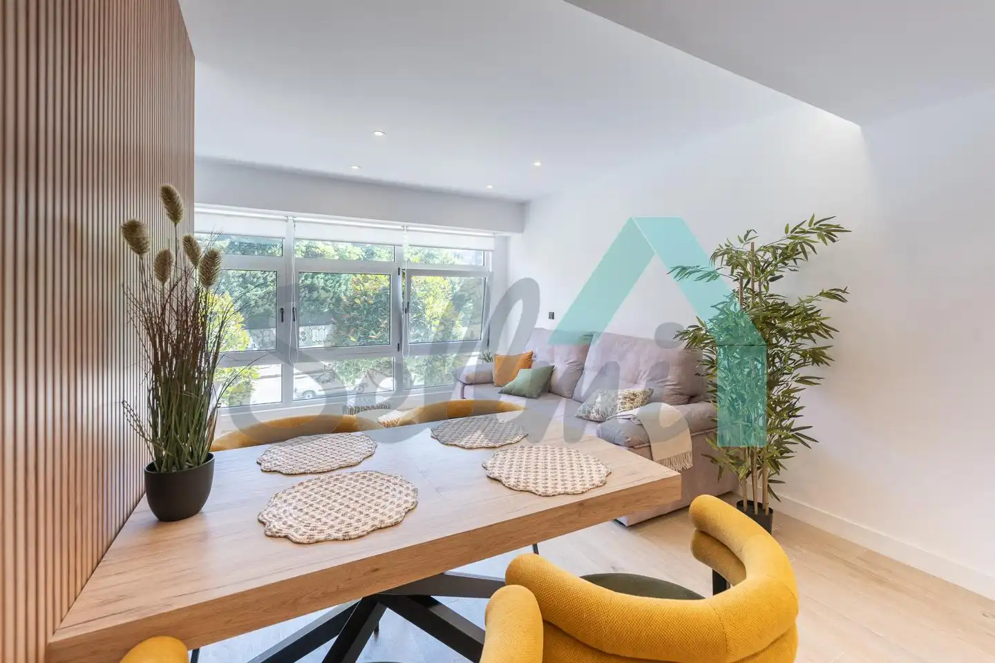 Flat for rent in Calle Real Oviedo, Masip