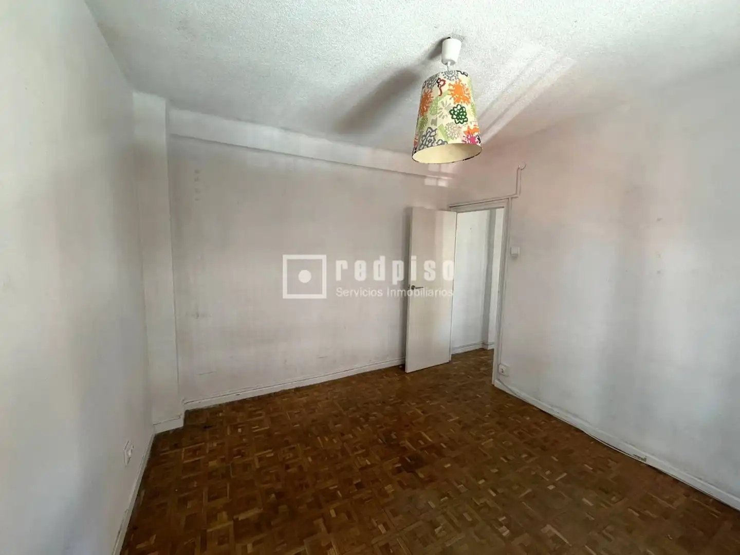 Bedroom of Flat for sale in Madrid  with Air Conditioner