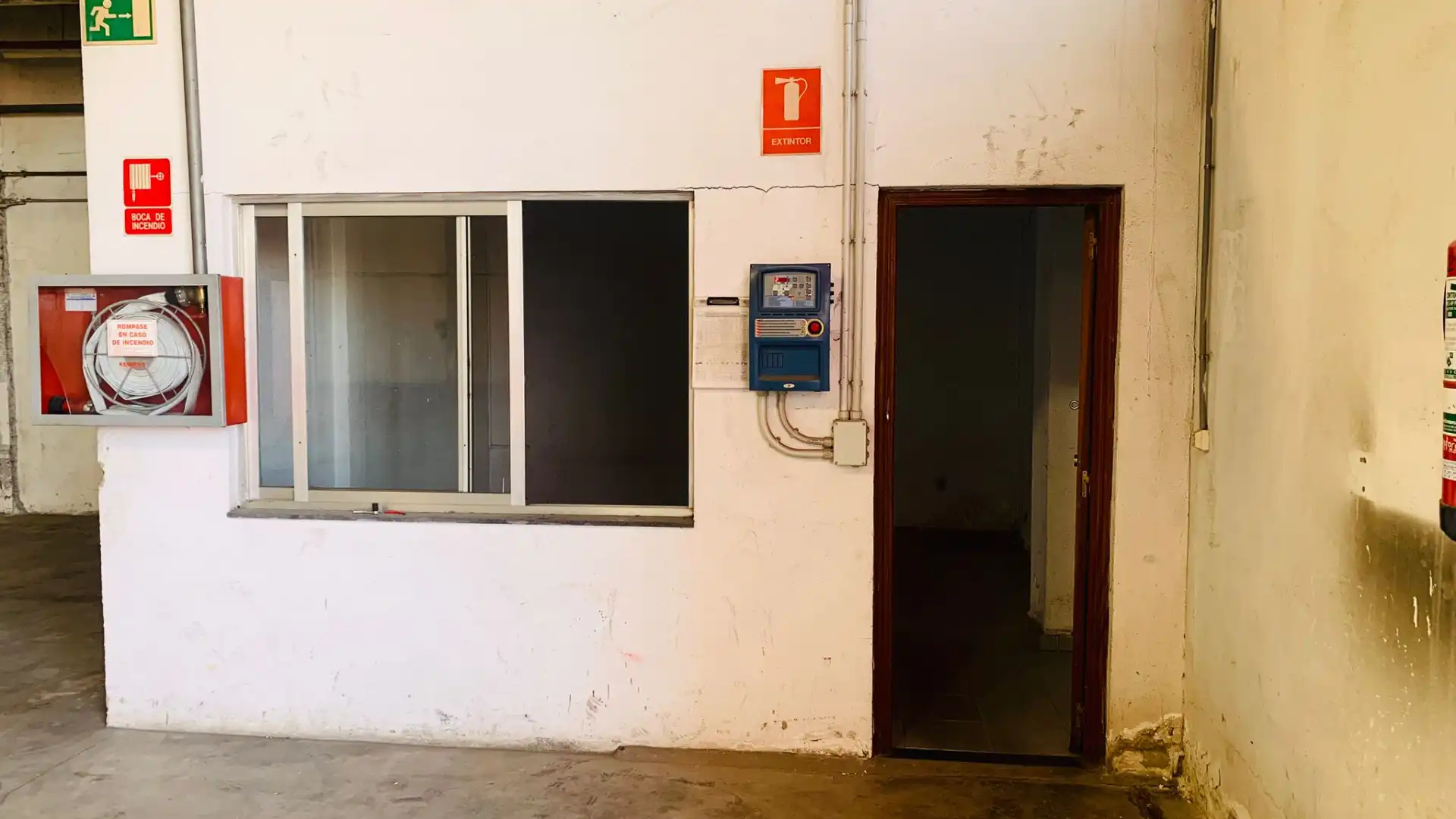 Industrial building to rent in Carrer Ciutat de Sevilla 36A, imagen 9