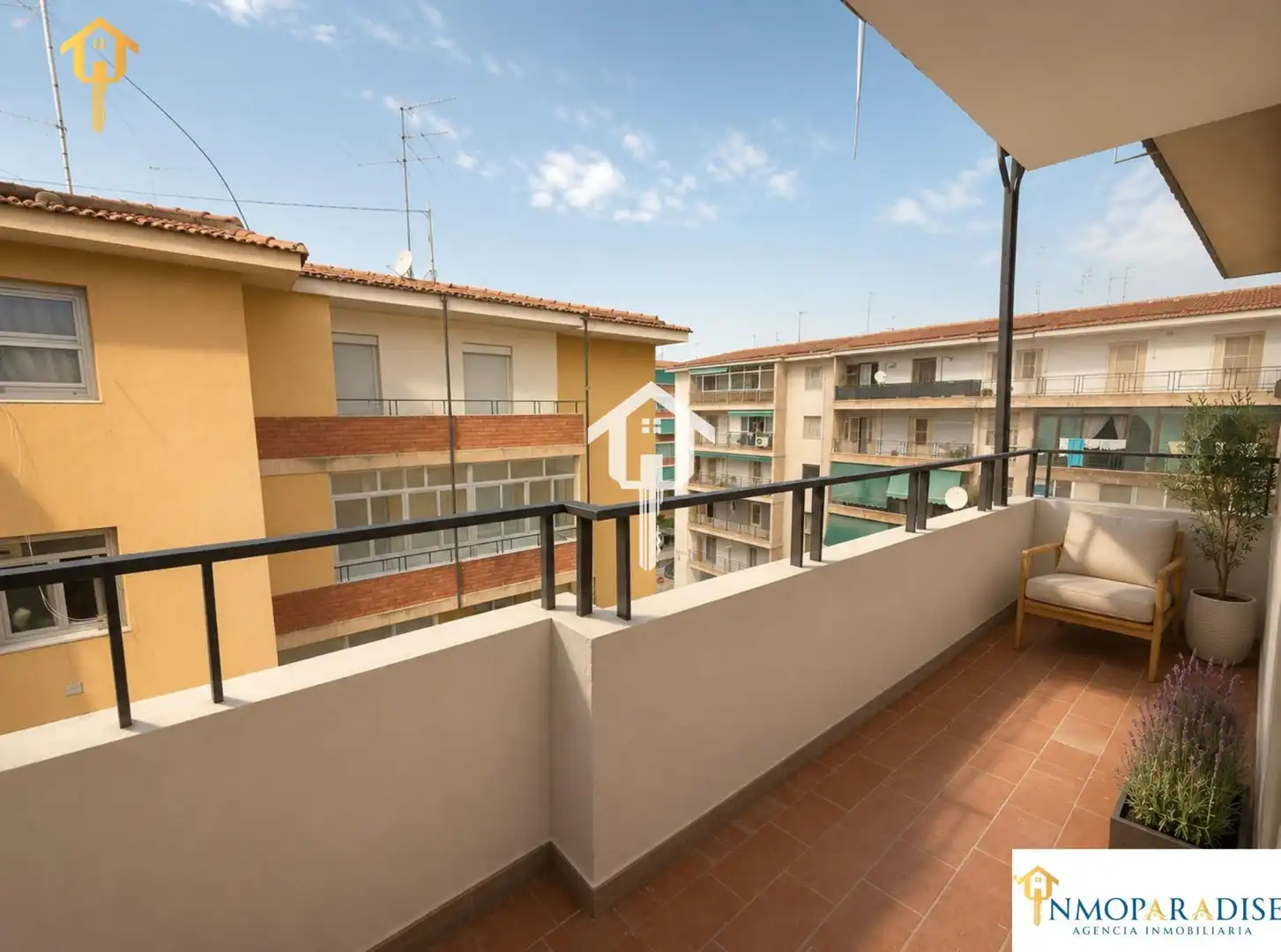 Flat with terrace for sale in Calle SIERRA MAIGMO