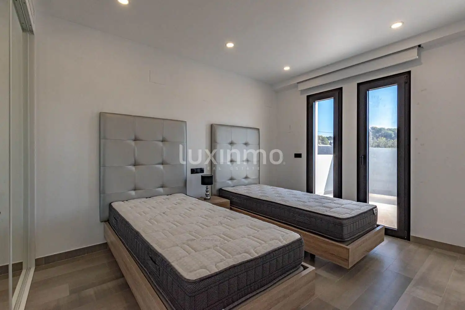 Chalet con terraza en venta en Carrió - La Merced - Los Pinos, imagen 24