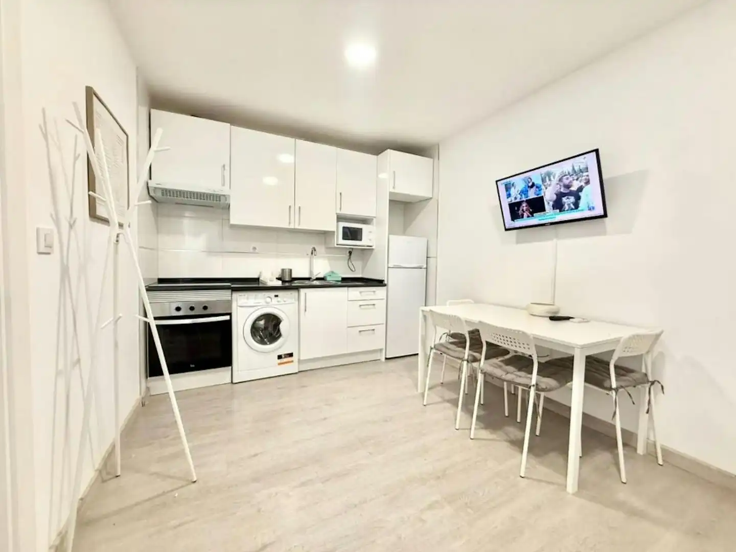 Flat for rent in N/A, Prosperidad