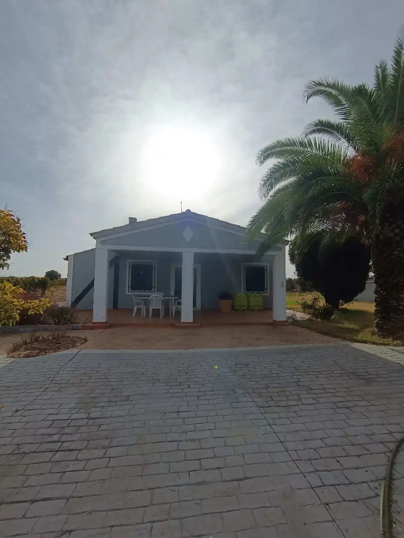 Villa mit Pool zum Verkauf in Villanueva de la Serena, imagen 3