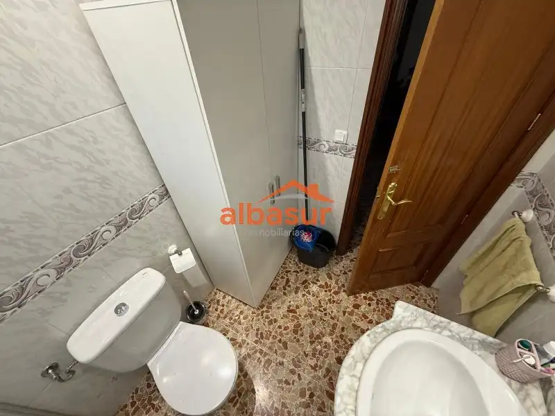 Villa avec piscine à vendre à Avenida Arcangel San Rafael, imagen 30