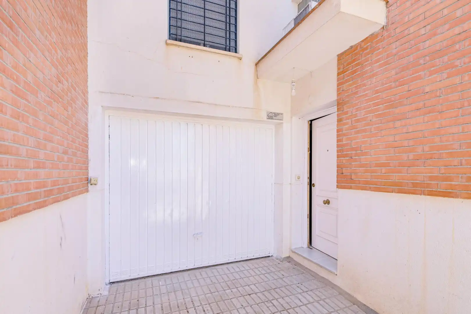 Parking of Detached homes for sale in Cúllar Vega  with Storage room and Alarm