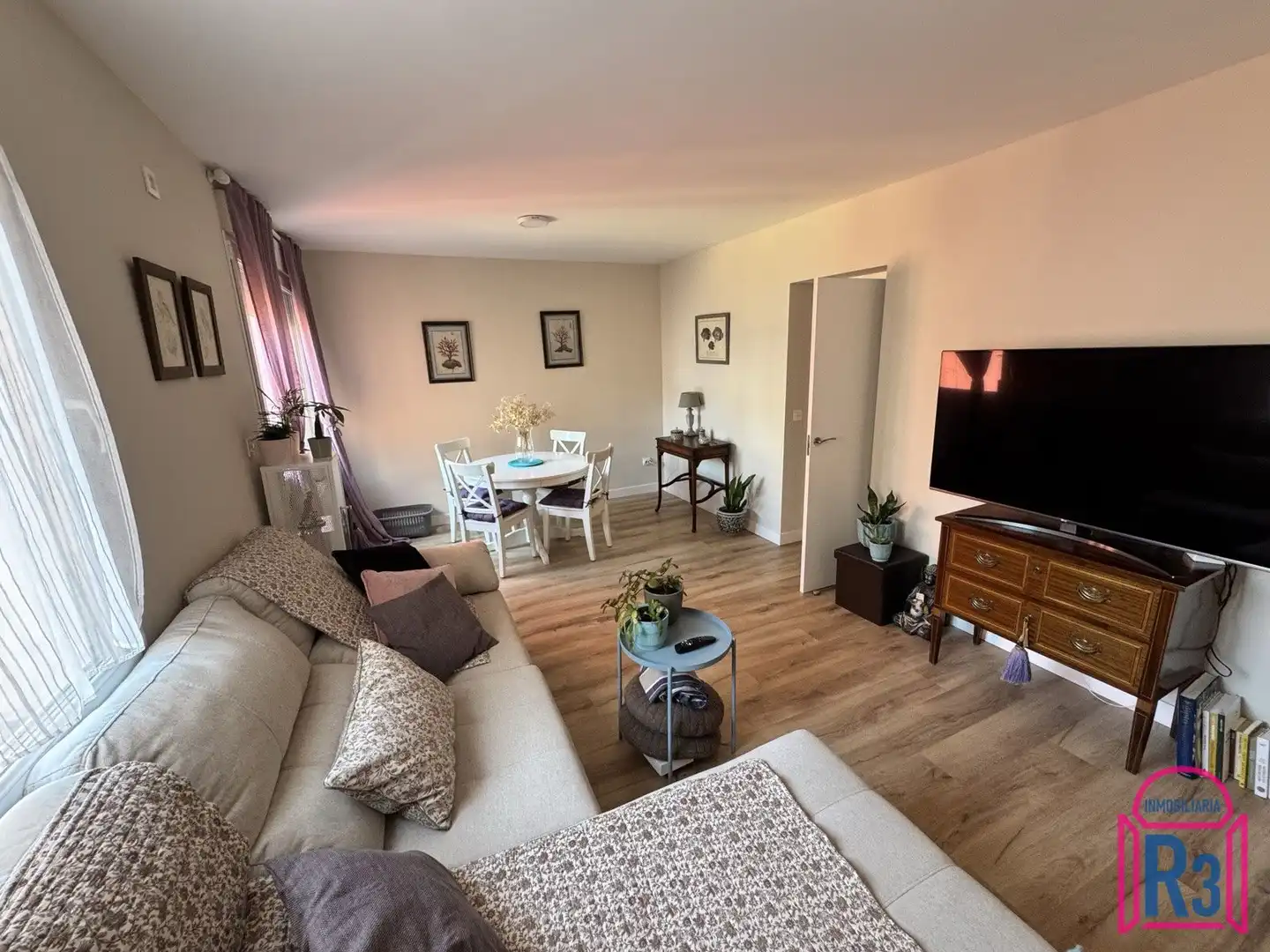 Sala d'estar de Apartament en venda en Centro Ciudad
