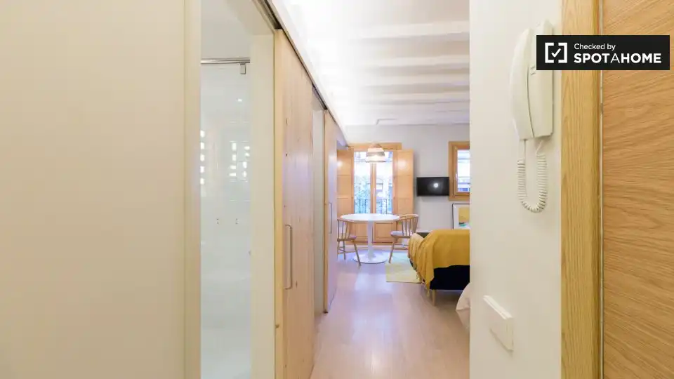 Appartement à louer à Ciutat Vella, imagen 2