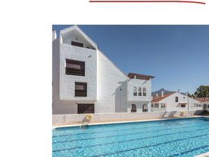Vista exterior de Àtic en venda en Marbella amb Aire condicionat, Calefacció i Terrassa