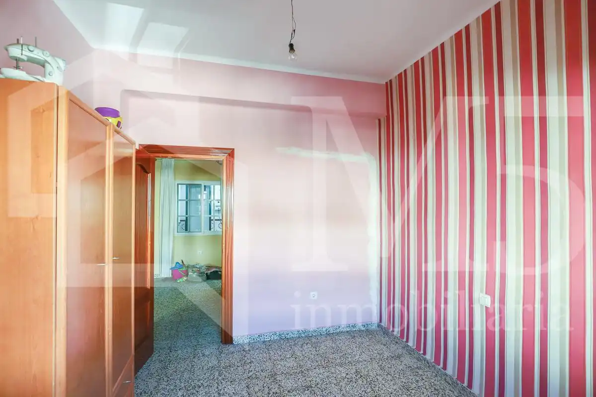 Dormitori de Casa o xalet en venda en Vélez-Málaga amb Aire condicionat, Terrassa i Balcó