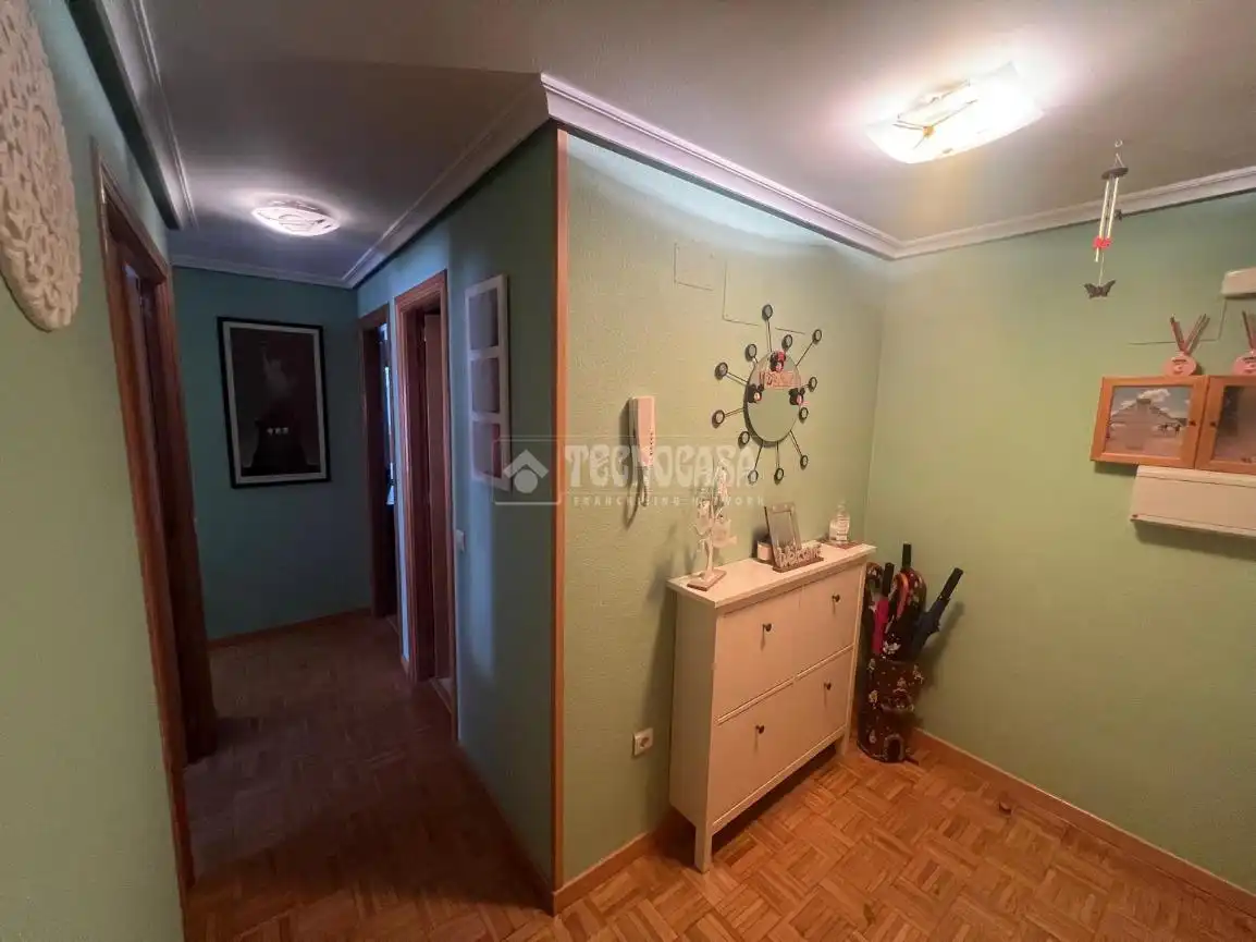 Piso en venta en Parla con Aire acondicionado, Calefacción y Parquet