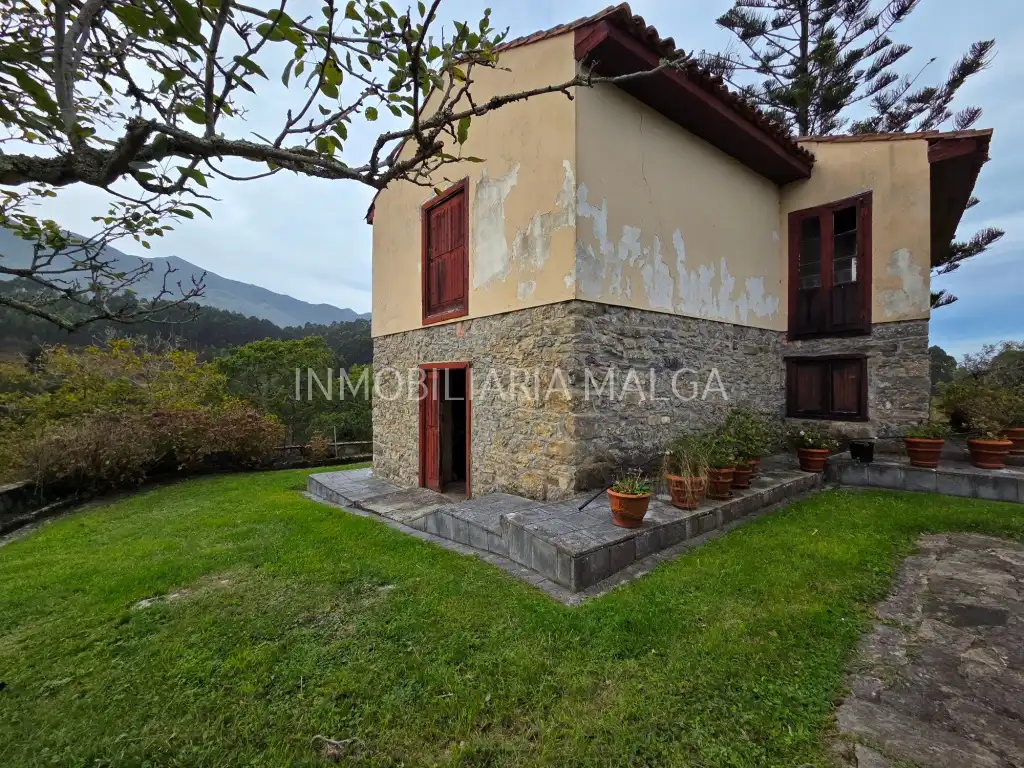 Vista exterior de Casa o chalet en venta en Caravia, Asturias