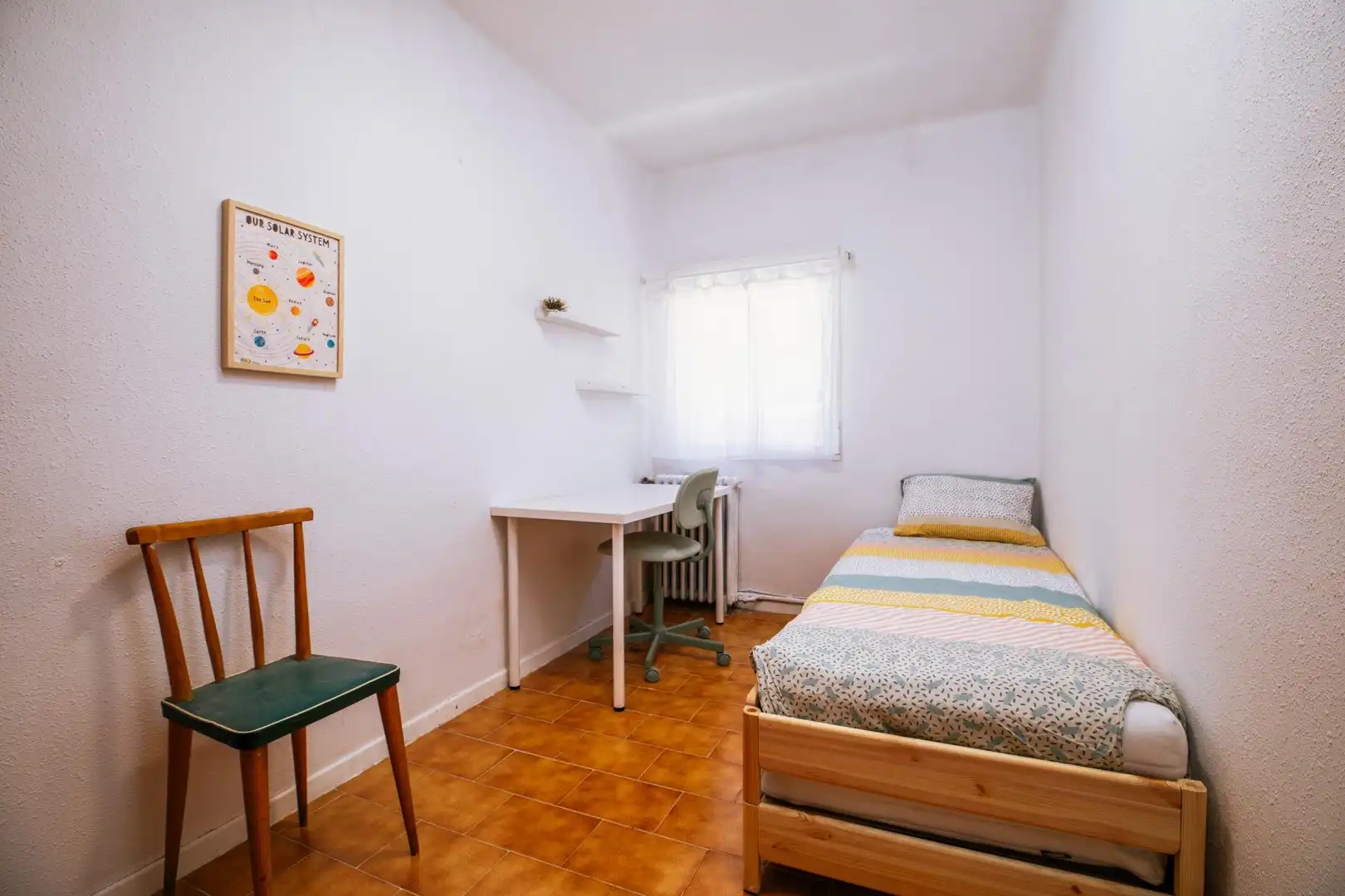 Schlafzimmer von Wohnung zum Verkauf in Sabiñánigo mit Heizung, Abstellraum und Möbliert