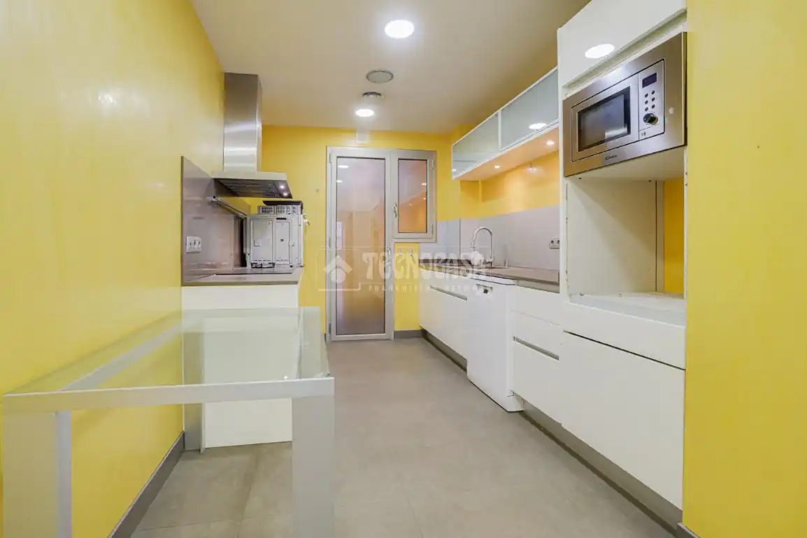 Cocina de Piso en venta en Barcelona con Aire acondicionado, Parquet y Terraza
