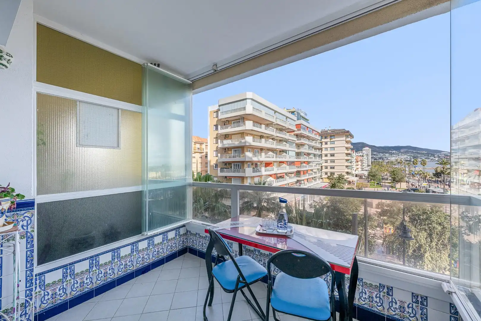Terrassa de Apartament en venda en Fuengirola amb Aire condicionat, Calefacció i Jardí privat