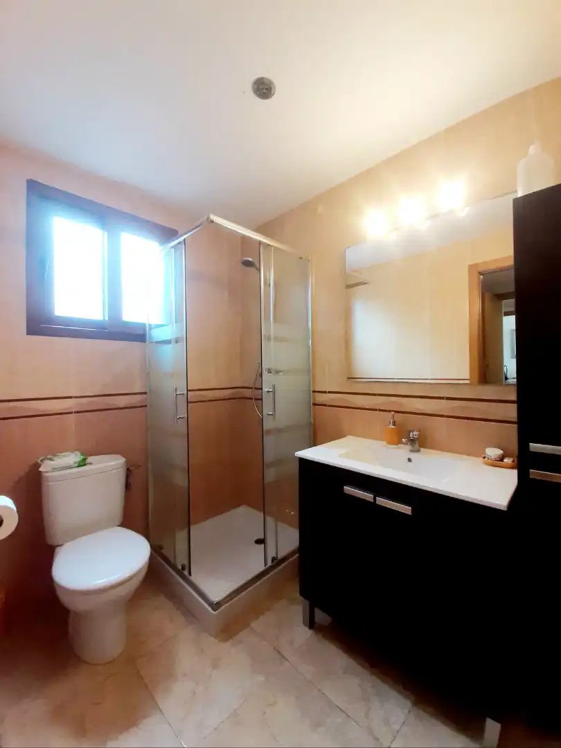 Badezimmer von Dachboden zum Verkauf in Archena mit Klimaanlage, Heizung und Terrasse