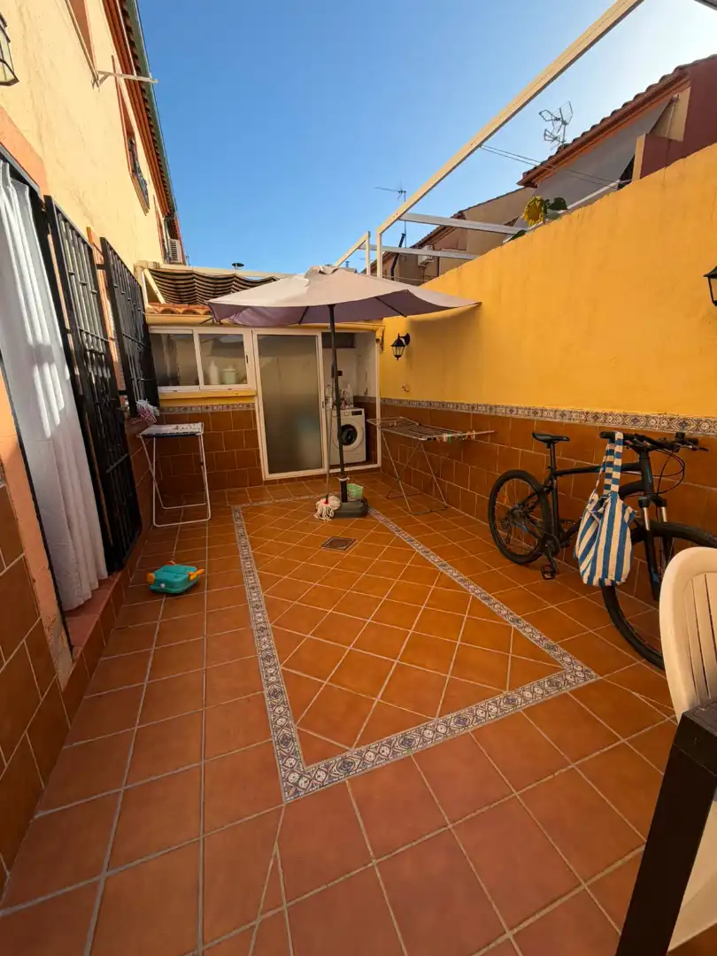 Terrace of Houses for sale in Jun  with Air Conditioner and Heating